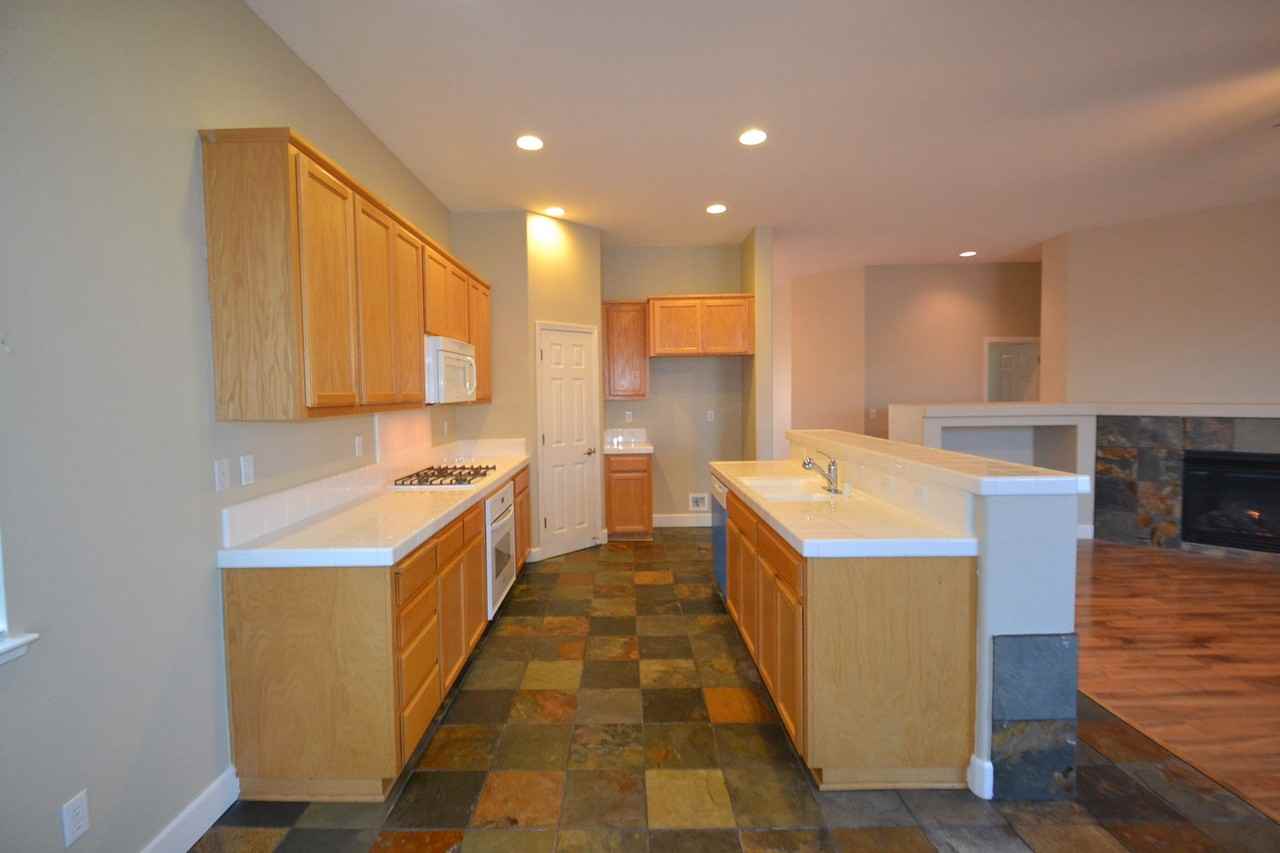 3684 Snow Goose St - Photo 3 of 12