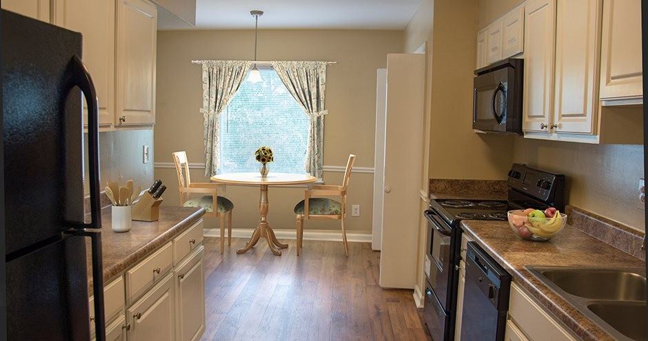 Villas on Briarcliff - Photo 3 of 15