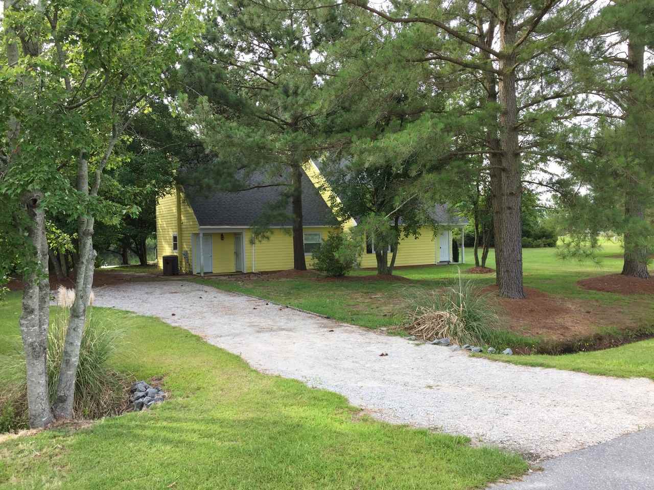 44 N Horsepen Dr #A - Photo 2 of 23