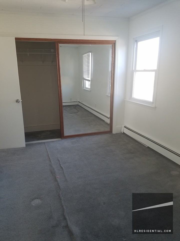 133-09 121st St 2FL - Photo 3 of 11