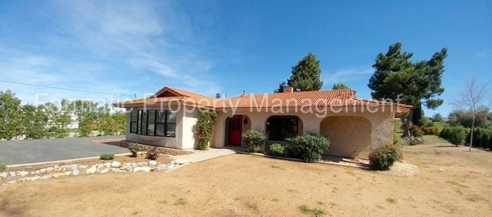 16390 Gamble Ave - Photo 2 of 24