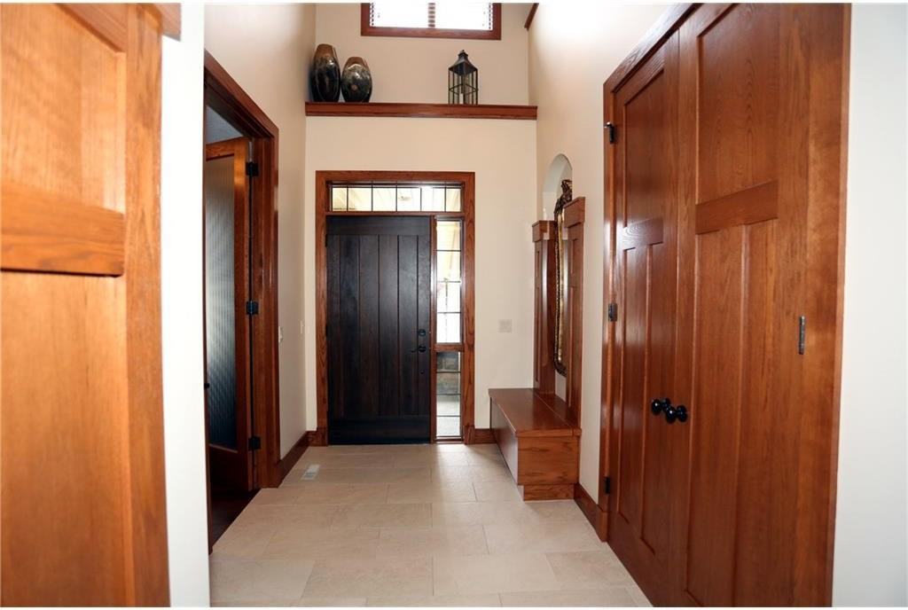 13 Coulee Park SW - Photo 3 of 44