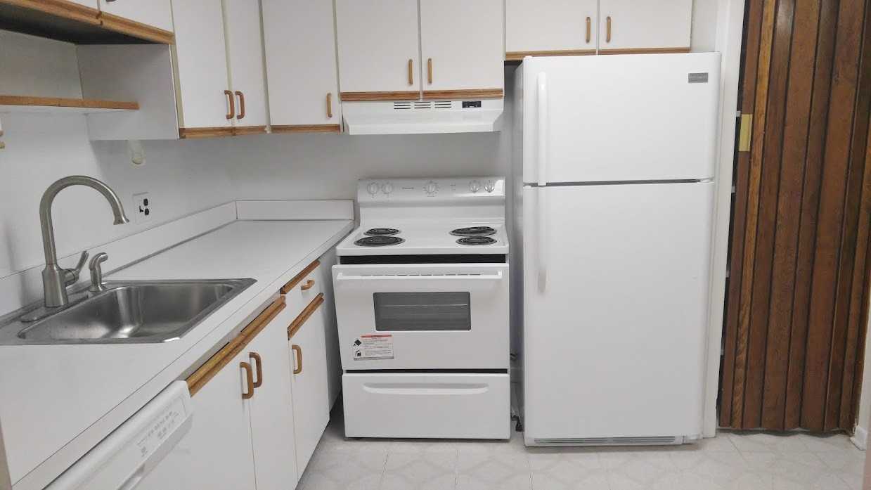 30757 Shiawassee St #20 - Photo 3 of 12