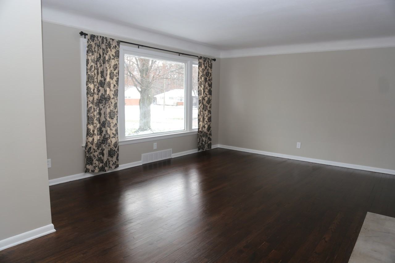 4963 Allendale Dr - Photo 2 of 21