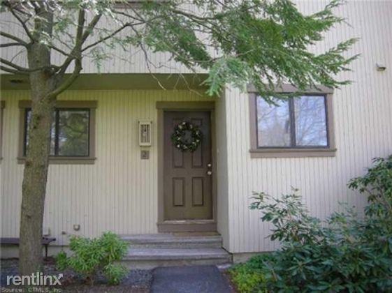 Woodlake Condominiums - Photo 3 of 10