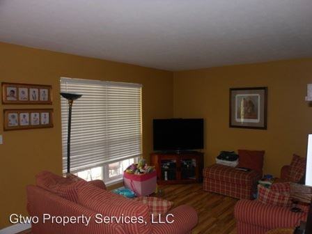 2323 Skyland Dr - Photo 2 of 15