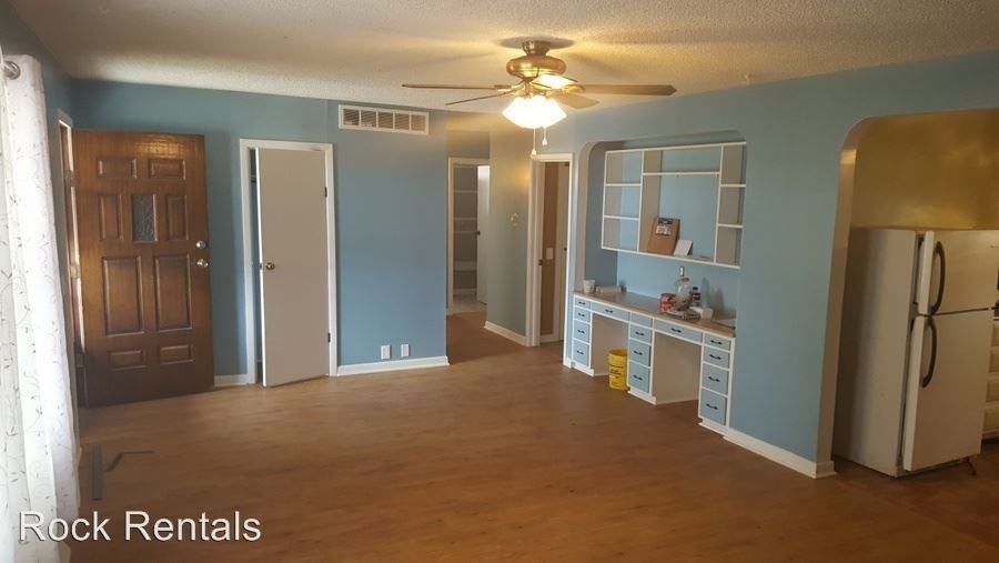 2615 S Broadacres Rd - Photo 3 of 16