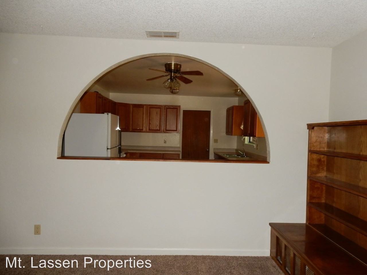 472-855 Adele Ct - Photo 3 of 10