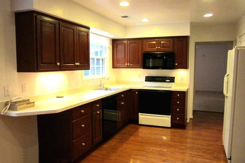 117 Peyton Rd - Photo 2 of 5