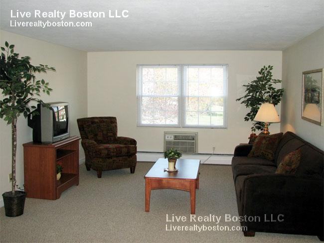 98-10 Totman Dr 9 - Photo 2 of 6