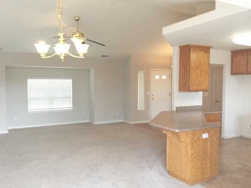 19381 Bonanza King Dr #19381 - Photo 2 of 10