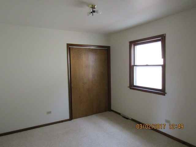 189 Moseley St - Photo 3 of 8