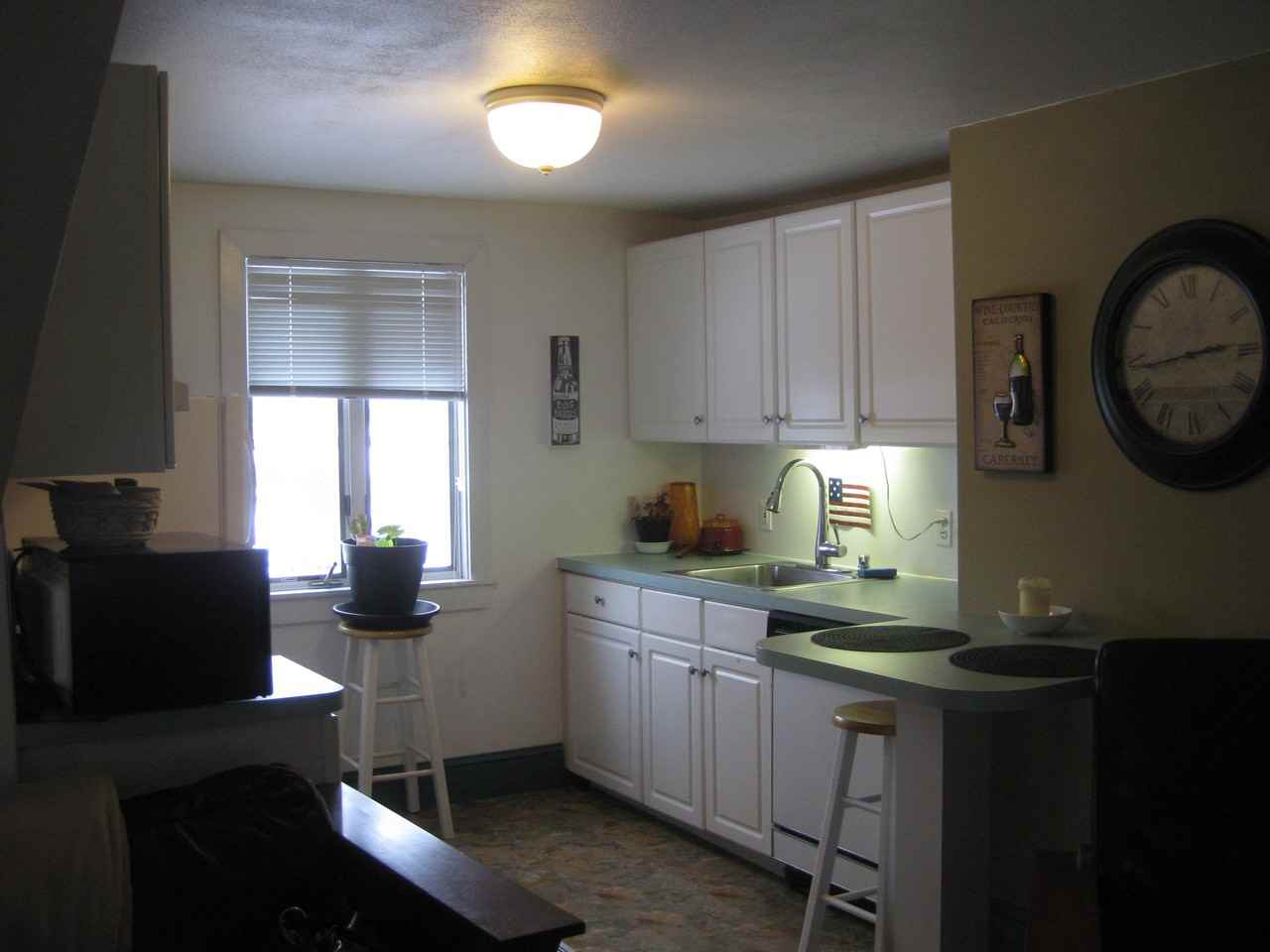 300 Inman Terrace #FL2 - Photo 4 of 19