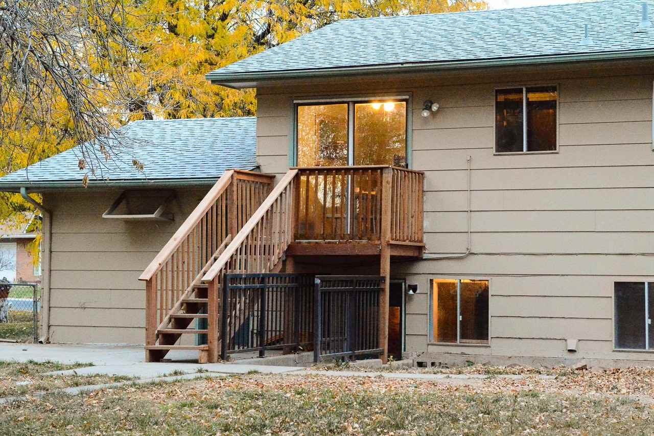 309 Del Clair Rd - Photo 3 of 7