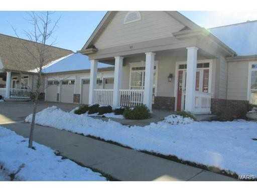 185 Meadows Of Wildwood Blvd - Photo 2 of 33