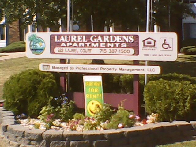 Laurel Gardens Apartments - Photo 2 of 9