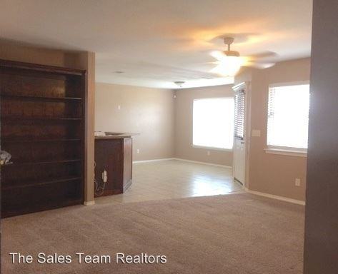 315 E Wadley Ave - Photo 2 of 34