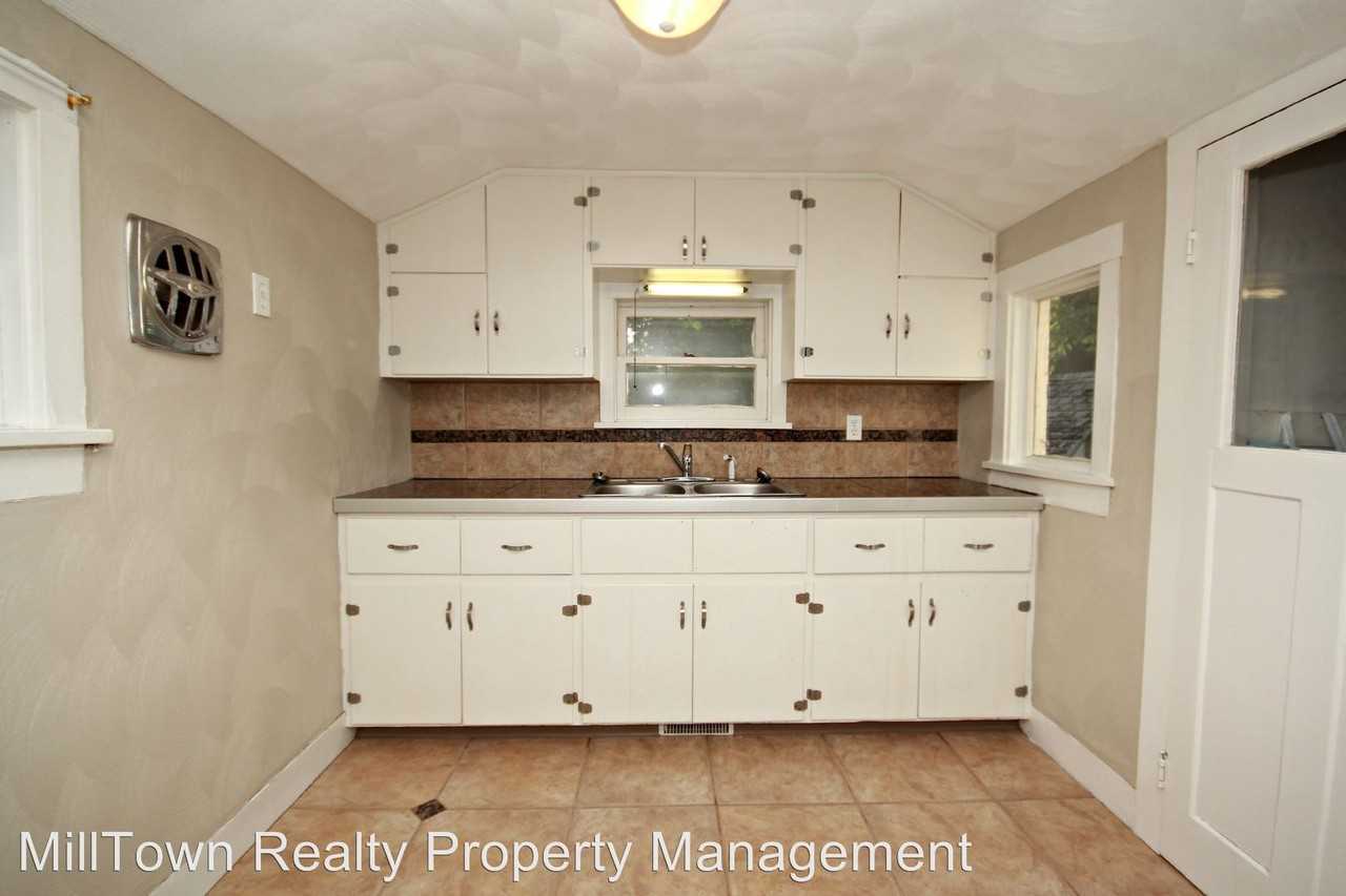 135-101 N Hill St - Photo 3 of 24