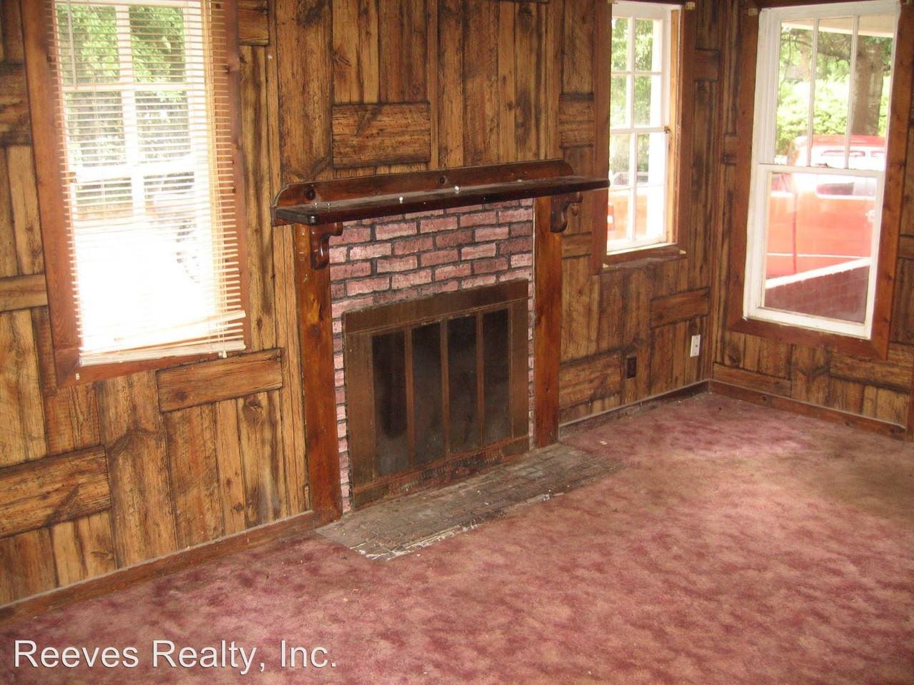 2522 Club House Rd - Photo 2 of 6
