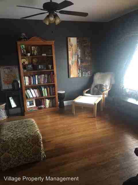 817 Kirkwood Ave - Photo 2 of 5