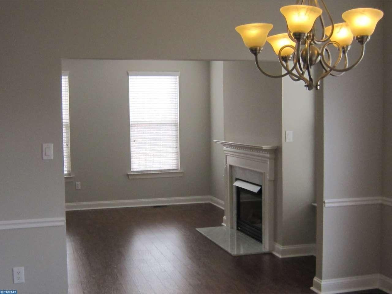 59 Woodbridge Dr - Photo 2 of 13