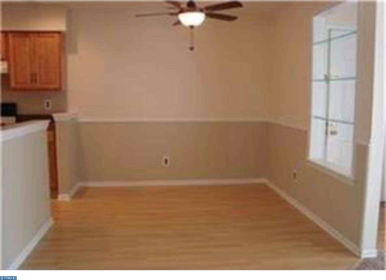 6 Uxbridge Pl - Photo 2 of 6