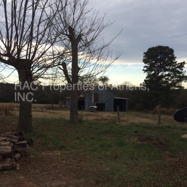 5 Brandon Cir - Photo 2 of 9