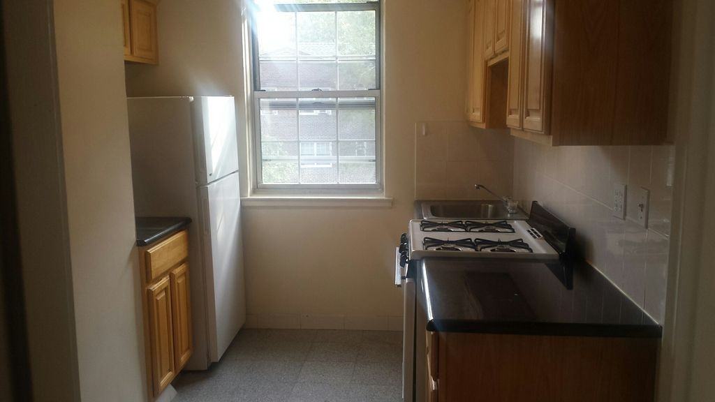 196-31 69th Avenue #2 - Photo 3 of 4