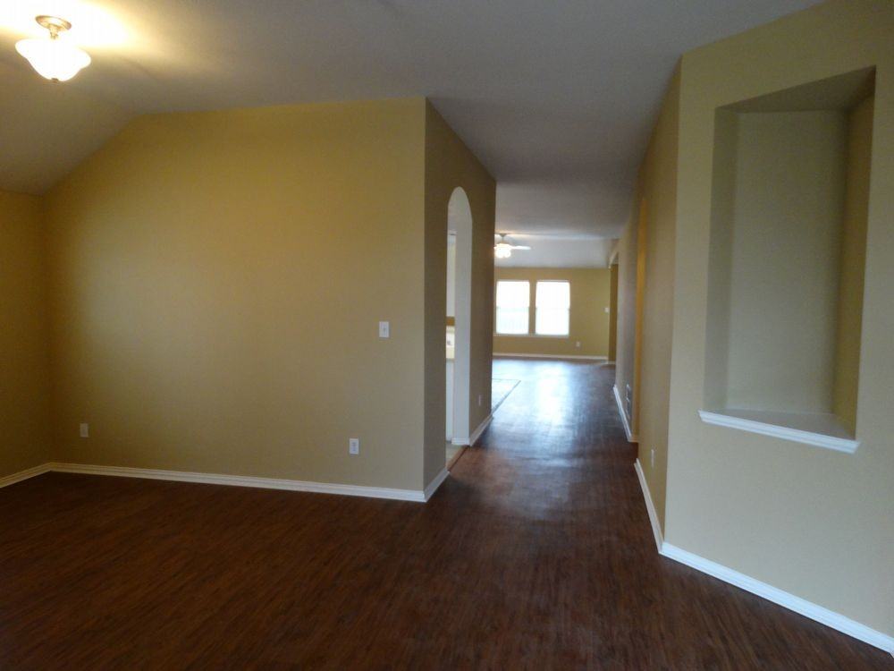 5832 Palomino Dr - Photo 3 of 17