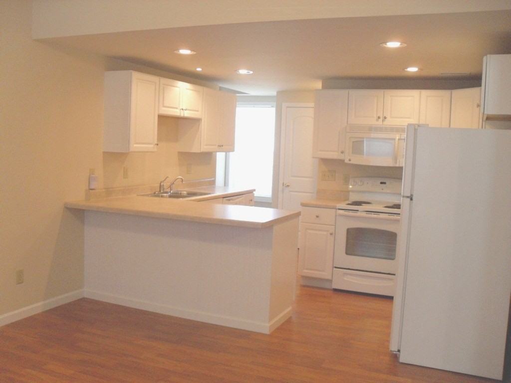 2712 Old Spartanburg Rd #B - Photo 3 of 8