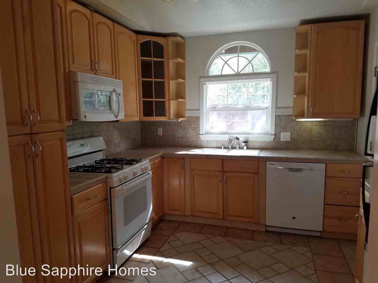 25022 Panitz St - Photo 2 of 21