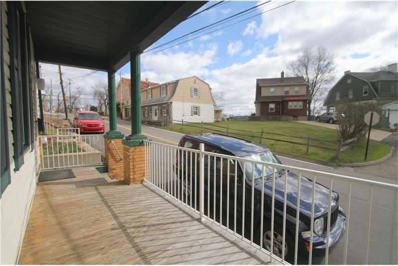 1979 Pittview Ave - Photo 3 of 22