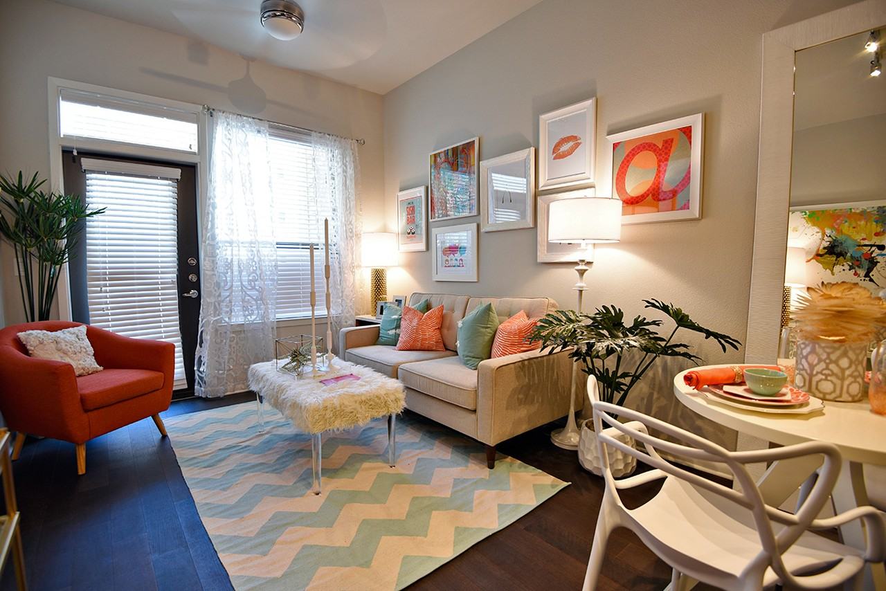 2727 Dunvale Road - Photo 3 of 5