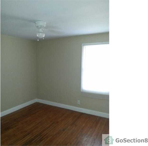 1897 Canterbury St #A - Photo 2 of 8