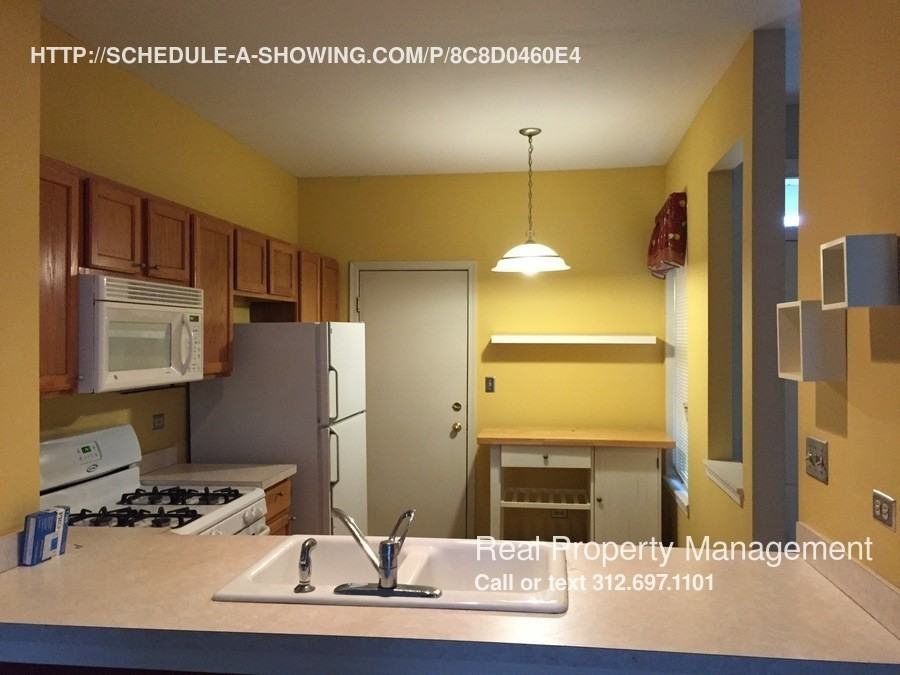 3183 Anton Dr - Photo 3 of 15