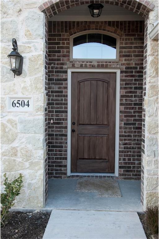 6504 Rienzi Dr - Photo 3 of 19
