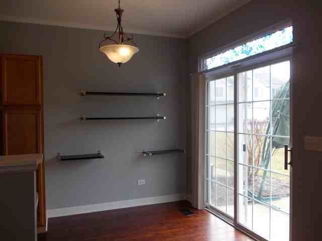 568 Blue Springs Dr - Photo 3 of 11
