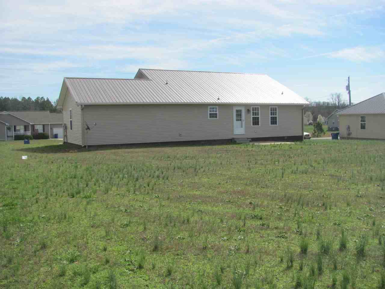 114 Granite Cir - Photo 2 of 21