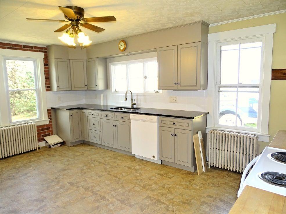 1241-1359 Heidelberg Ave - Photo 3 of 21