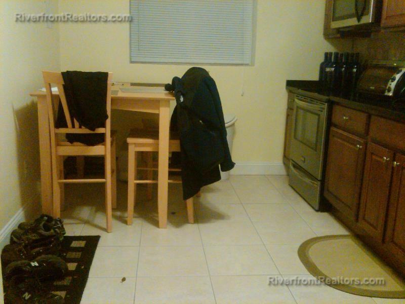 40 Bryon Rd - Photo 3 of 6