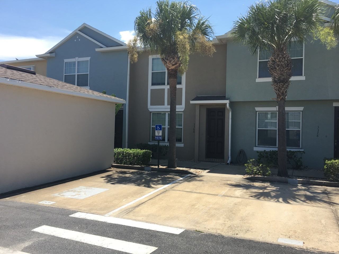 3368 Cutty Sark Way - Photo 2 of 11