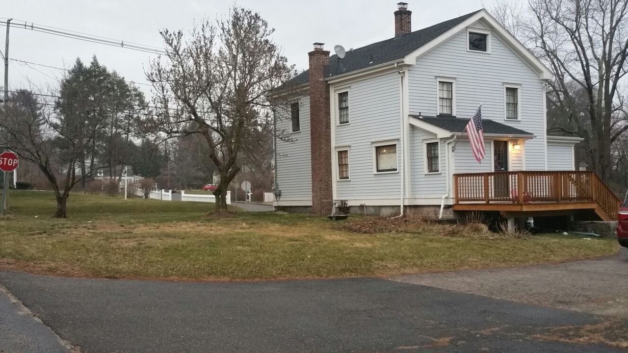 24 S Main St - Photo 2 of 21