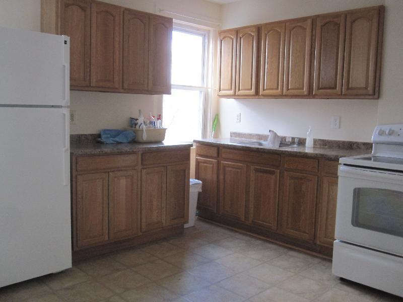 2-72 Overlook St 24 - Photo 3 of 20