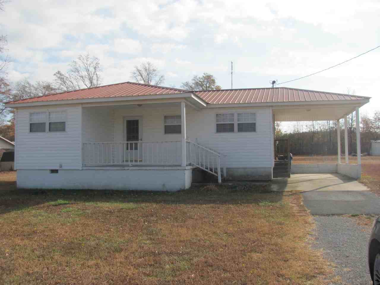 1004 Bruce St - Photo 2 of 9