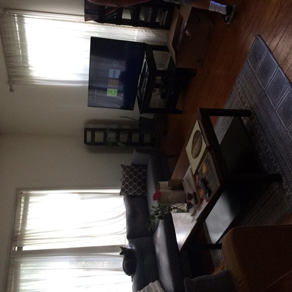 1002 W Milton St - Photo 3 of 6