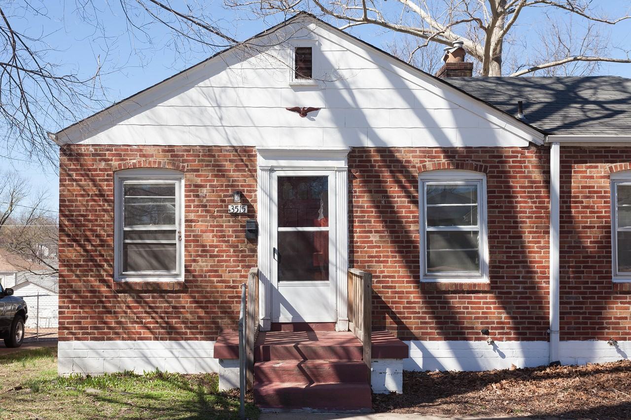 3515 St Luke Ln - Photo 2 of 6