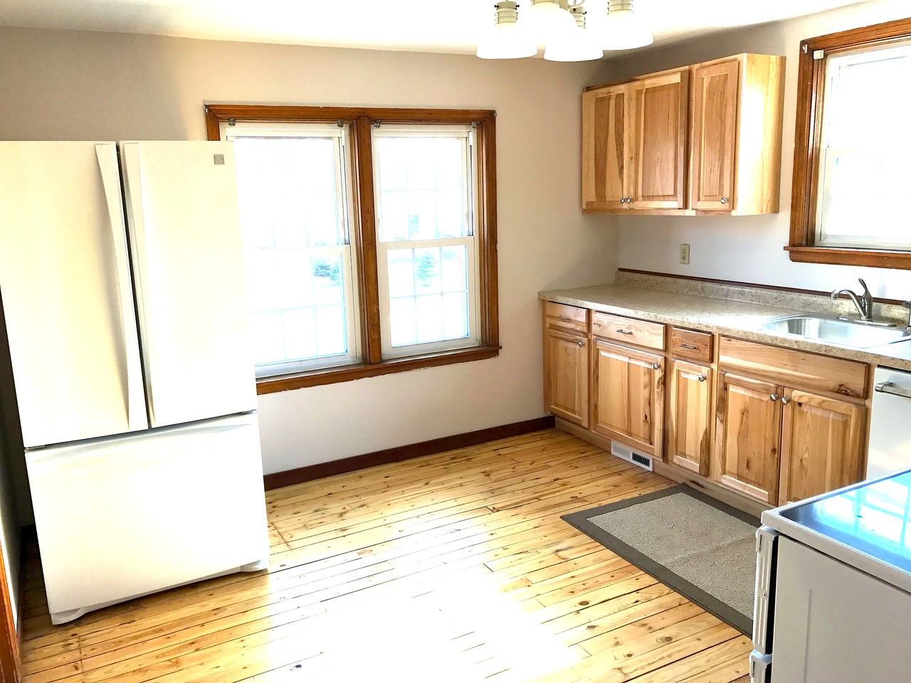 5667 Main Ave NE - Photo 2 of 8