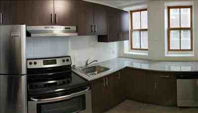 4560 Rue Sainte-Catherine - Photo 2 of 3