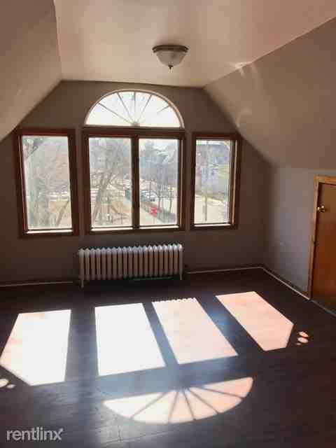 617 Elm St #Fl 3 - Photo 3 of 5