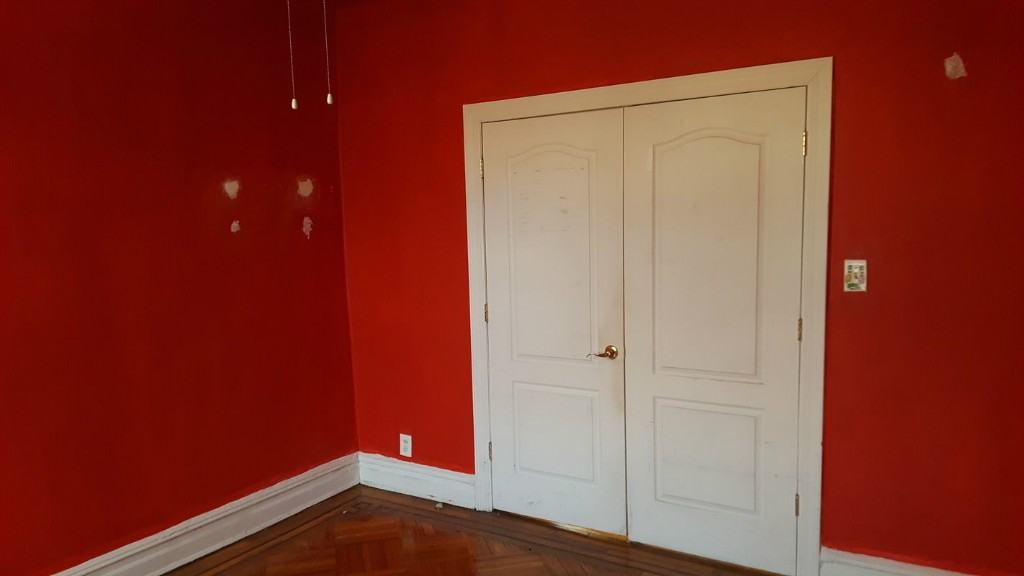 2249 E 23rd St 2B - Photo 3 of 8